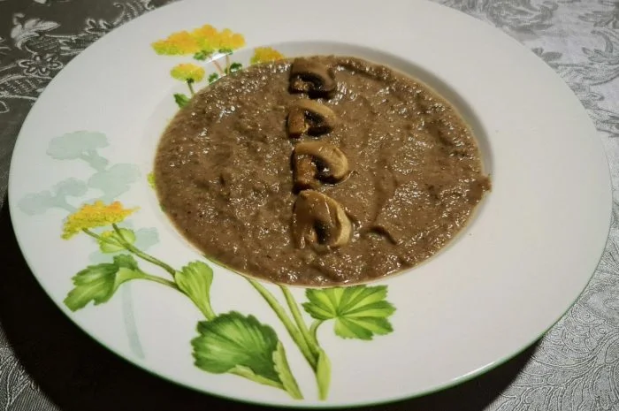 Crema de champiñones