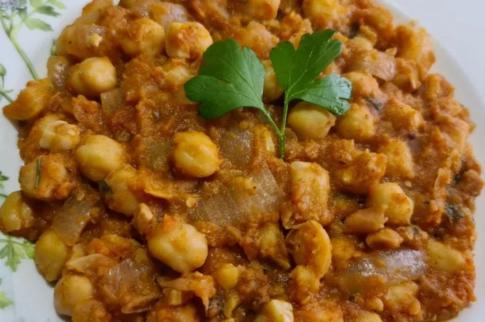 Garbanzos a la catalana